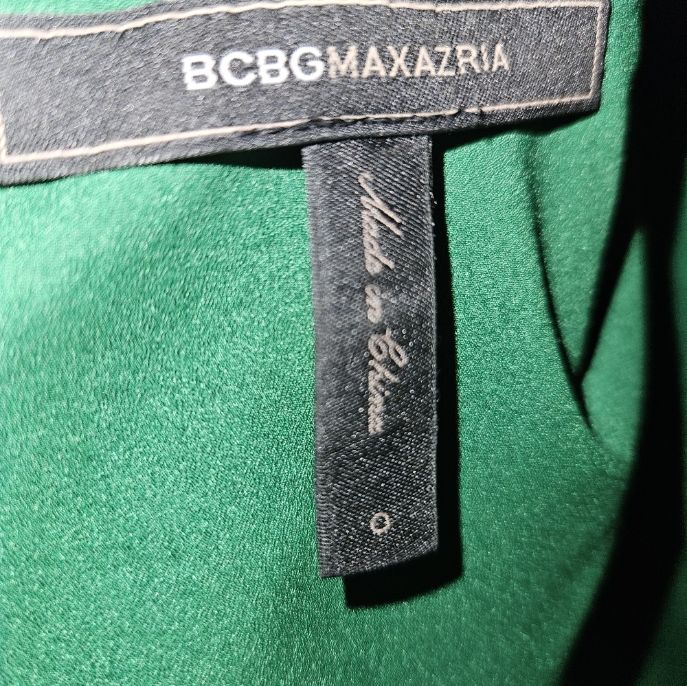 BCBG FLOOR LENGTH EMERALD GREEN SIZE 0 GORGEOUS GOWN